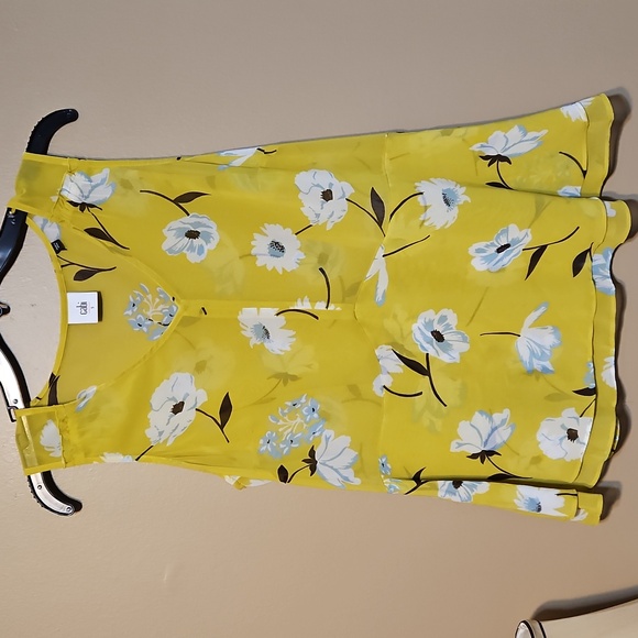 Cabi Simone Dazzel Floral Top - Picture 4 of 7